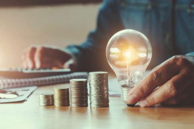 Luz mais cara em agosto: veja como economizar