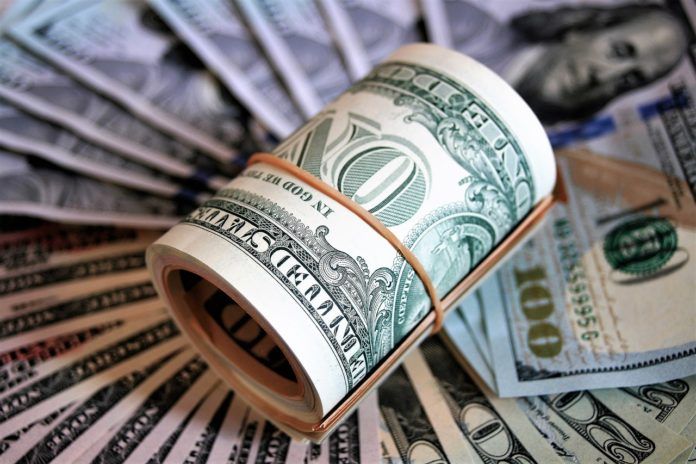O que fazer diante da nova alta do dólar?