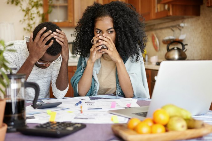 Confira 9 dicas para quitar o cheque especial e sair do vermelho